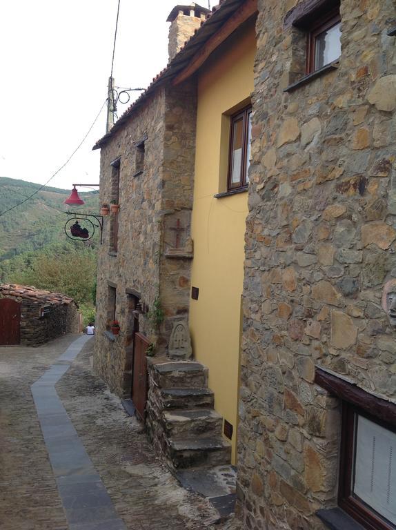 Patio Do Xisto Villa Gondramaz Ngoại thất bức ảnh